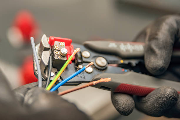 Best Circuit Breaker Repair  in Mccom, MS